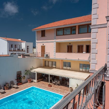 Cristal Blu Aparthotel Santa Teresa Gallura Ngoại thất bức ảnh